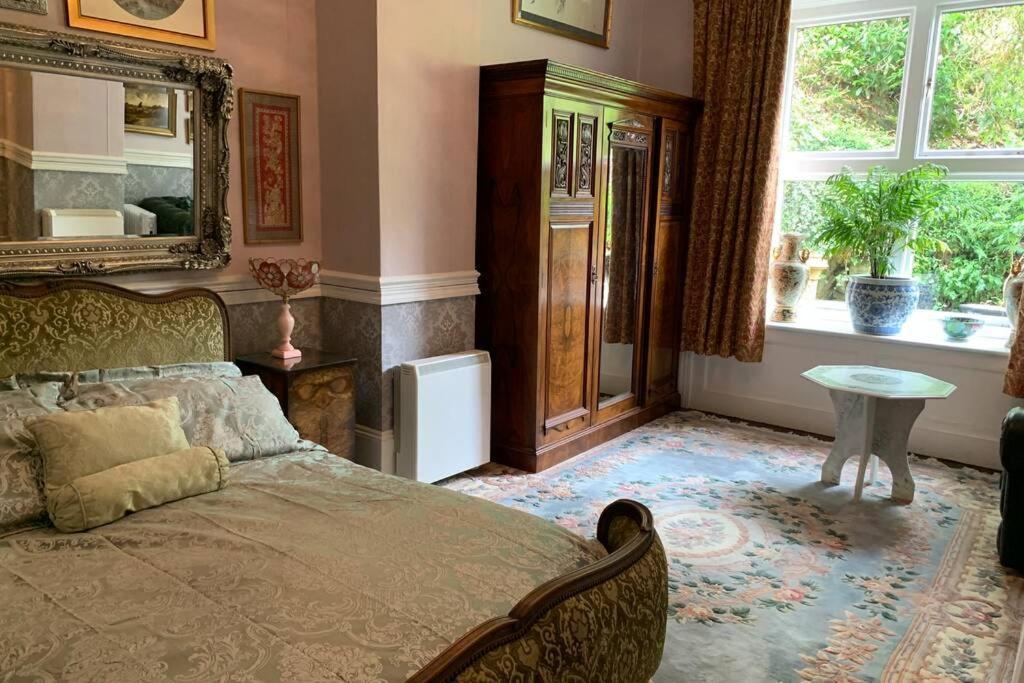 Luxurious Apartment In Historic Mansion - Sleeps 7 Ladock Exterior photo