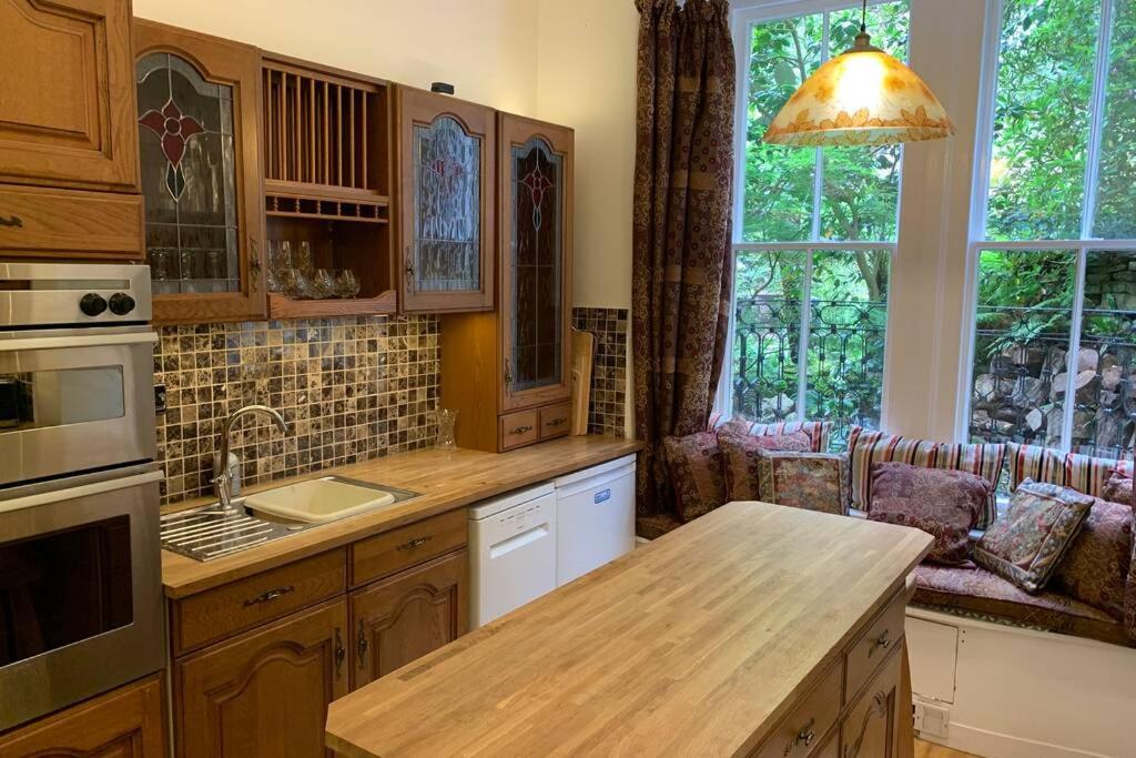 Luxurious Apartment In Historic Mansion - Sleeps 7 Ladock Exterior photo